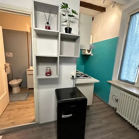 Aosta 3 아파트 파르마